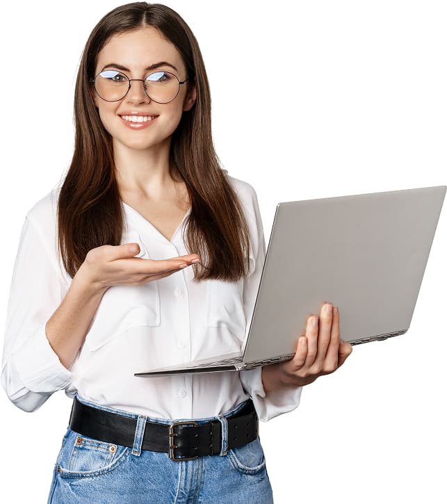 Ragazza che usa il computer